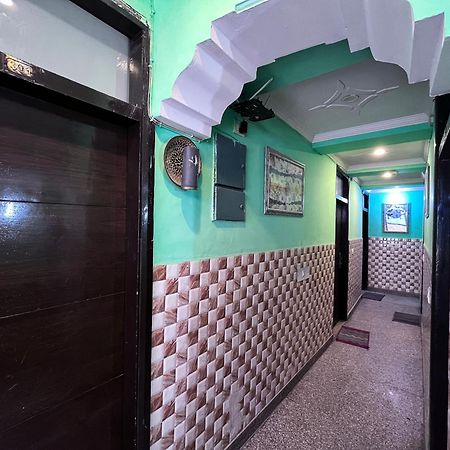 Hotel Darpan Palace -New Delhi Railway Station エクステリア 写真